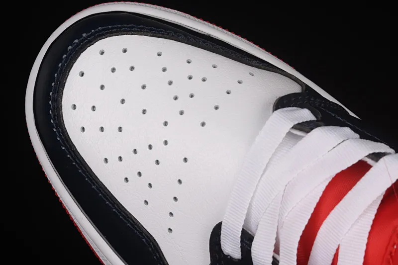 All categories Air Jordan Jordan series basketball shoes Air Jordan 1 Mid Air Jordan 1 Mid AJ1 Joe 1 patent leather color matching mid-top cultural basketball shoes DJ5984-400